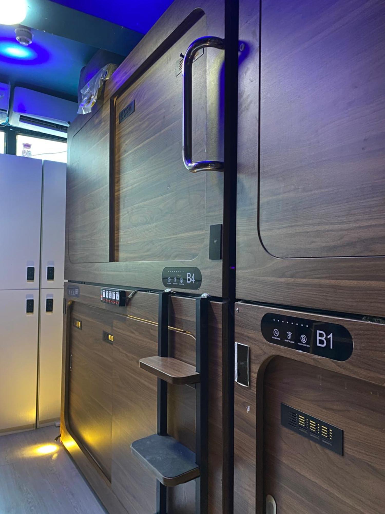 הונג קונג Sleep Cubee Hostel מראה חיצוני תמונה